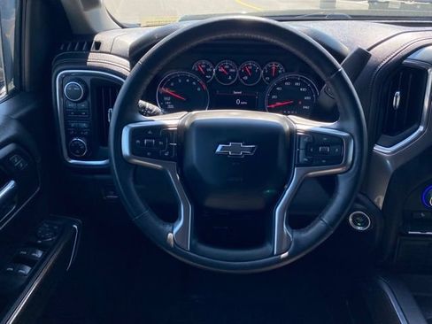 Used 2022 Chevrolet Silverado 1500 LT Trail Boss w/ Bed Protection Package AWD/4WD image 30