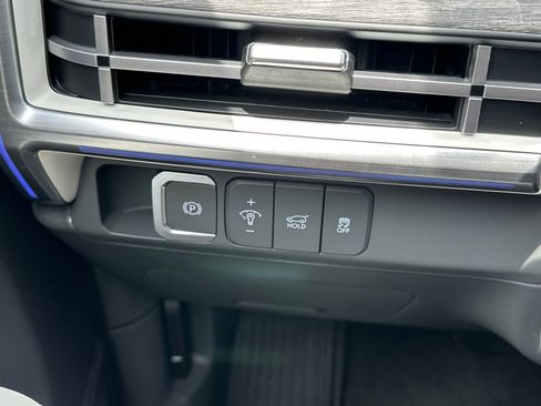 New 2025 Hyundai Santa Fe Calligraphy image 29