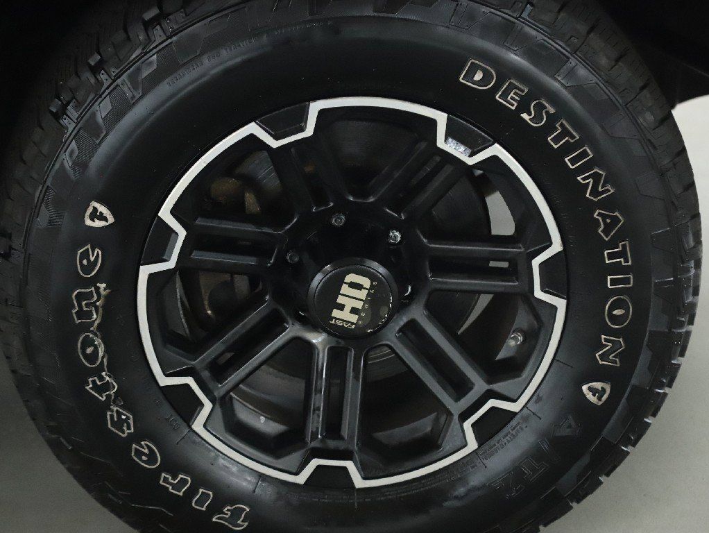 Used 2012 Nissan Titan S AWD/4WD image 11