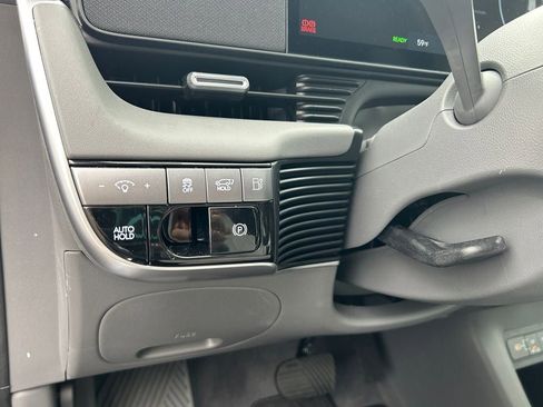 Certified 2026 Hyundai Ioniq 5 Limited AWD/4WD image 19