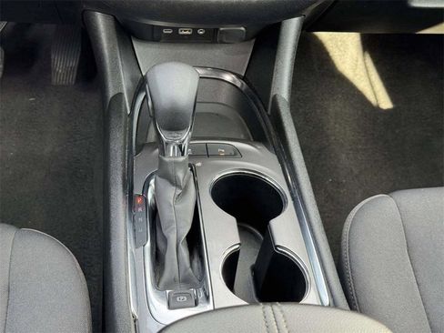 Used 2024 Chevrolet Malibu LT image 6