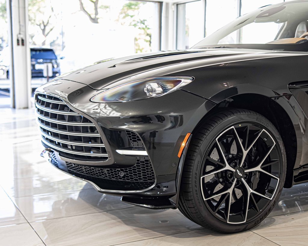 New 2026 Aston Martin DBX 707 AWD/4WD image 4