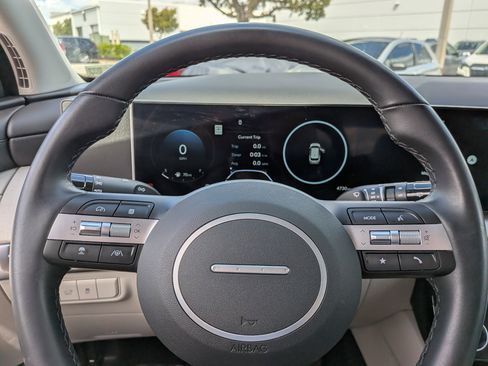 Used 2025 Hyundai Tucson SEL image 26