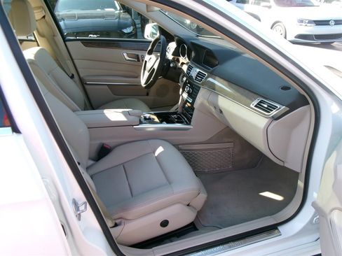 Used 2014 Mercedes-Benz E 350 Sedan image 13