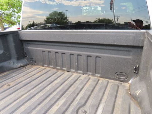 Used 2022 Ford F250 XLT w/ XLT Premium Package AWD/4WD image 12