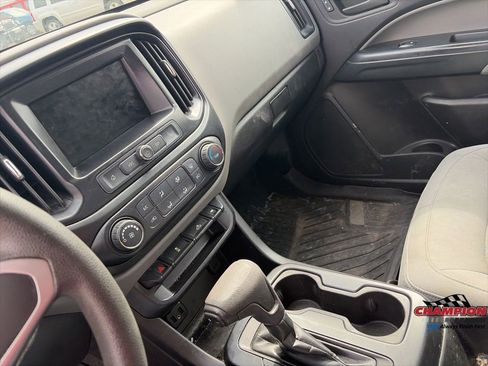Used 2019 Chevrolet Colorado W/T w/ Custom Special Edition AWD/4WD image 23