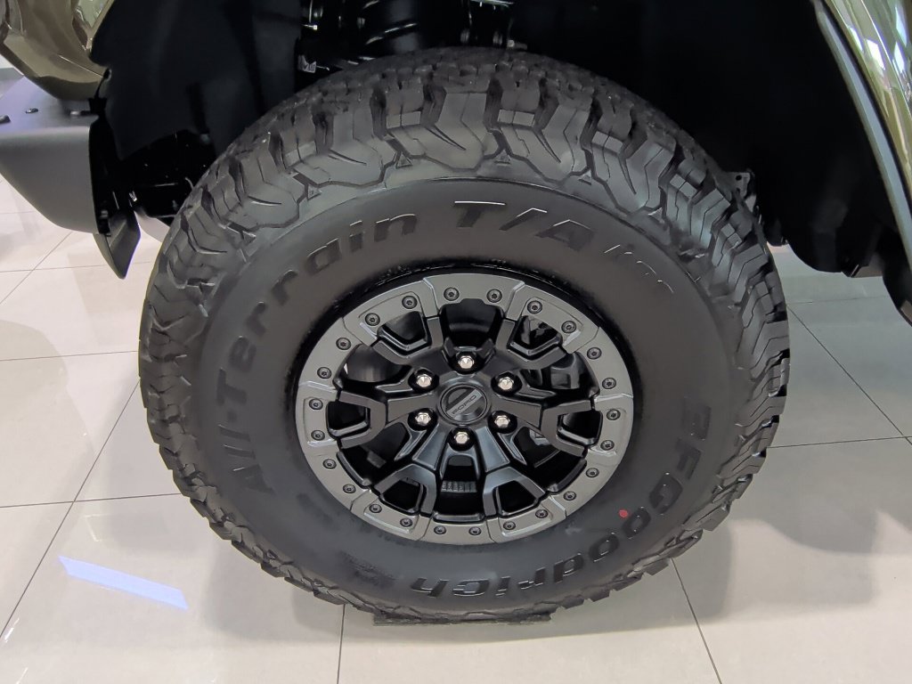 New 2026 Ford Bronco Raptor AWD/4WD image 41