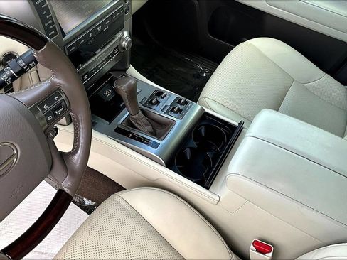 Used 2018 Lexus GX 460 Luxury w/ Preferred Accessory Package AWD/4WD image 18