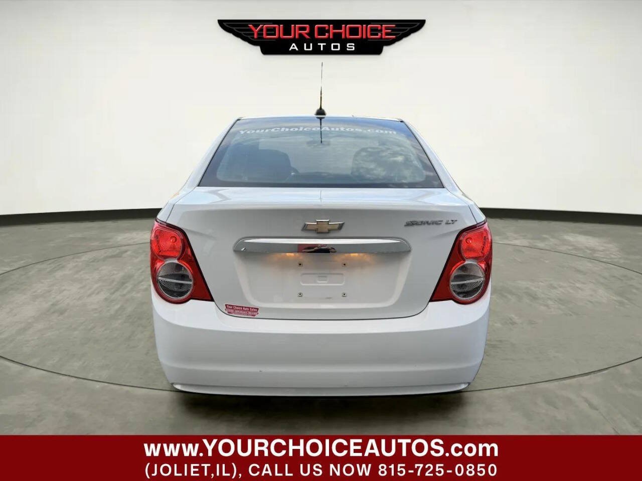 Used 2016 Chevrolet Sonic LT FWD image 4