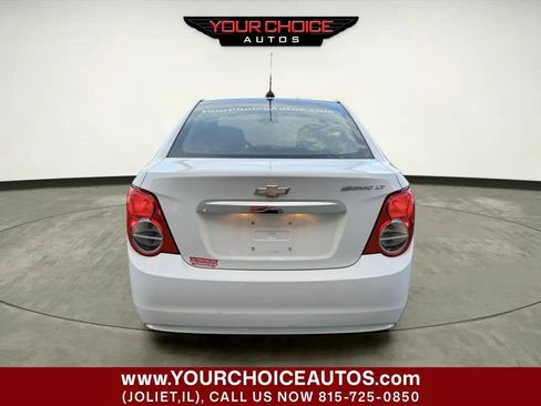 Used 2016 Chevrolet Sonic LT FWD image 4