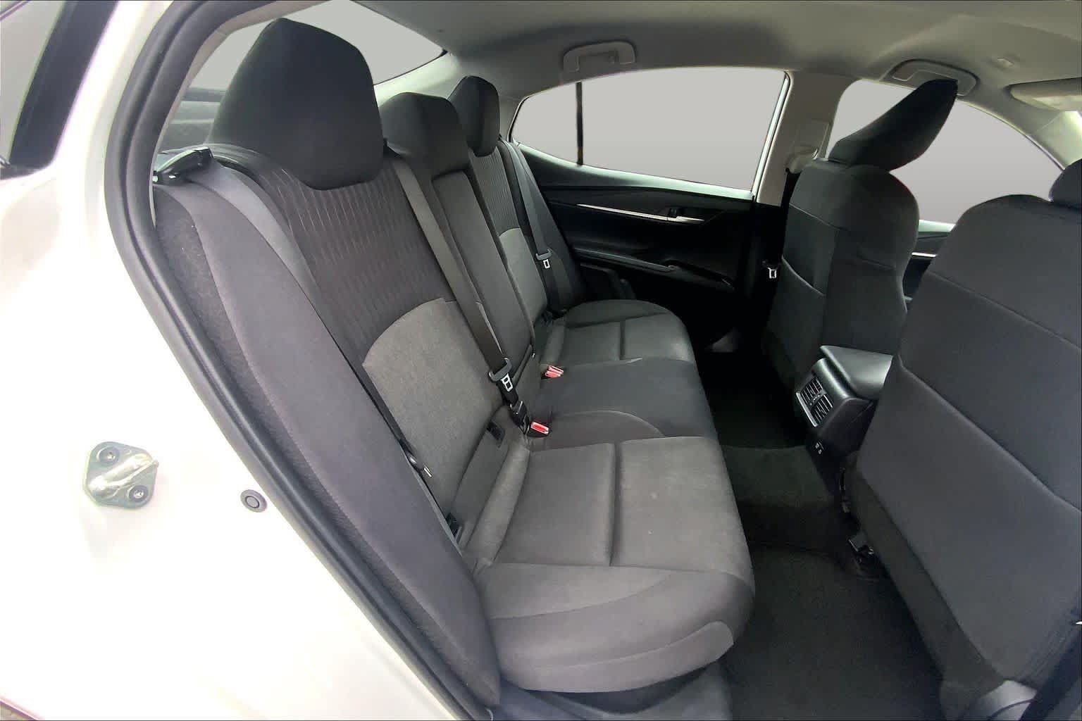 Used 2025 Toyota Camry LE w/ Convenience Package FWD image 19