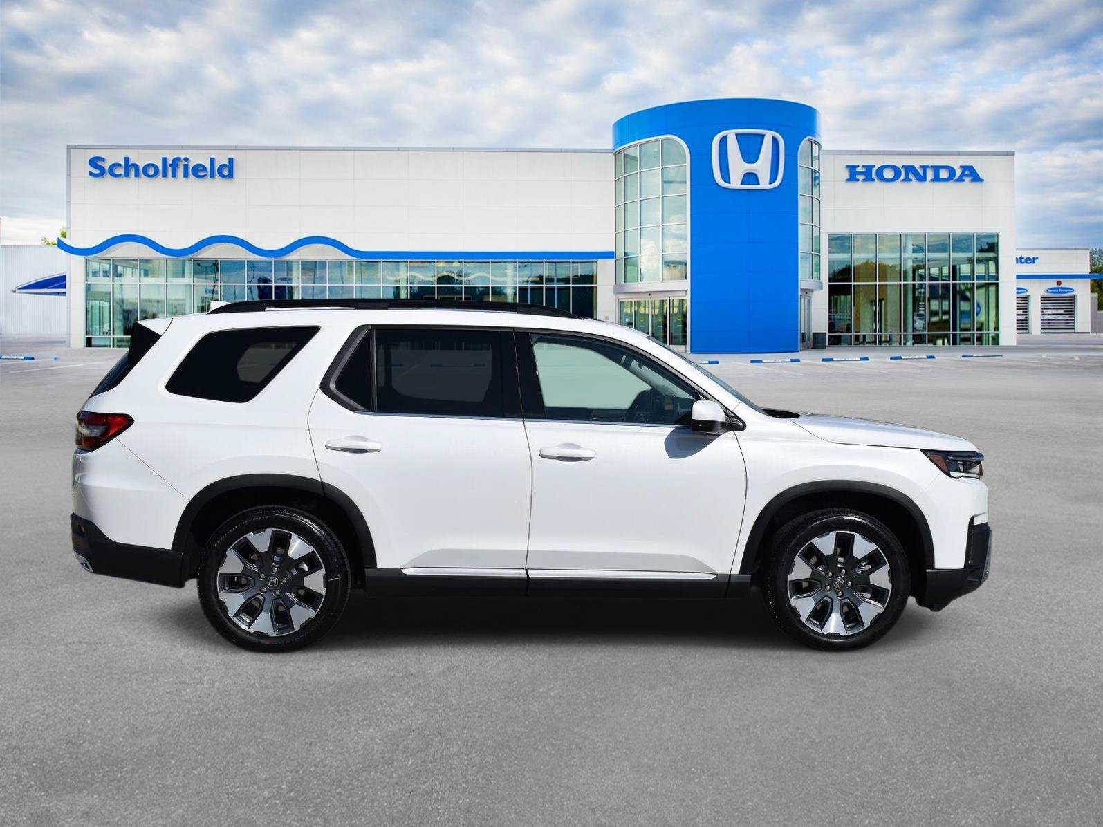 New 2026 Honda Pilot Elite image 2