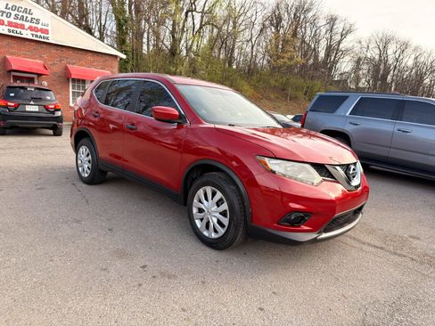 Used 2016 Nissan Rogue S image 3