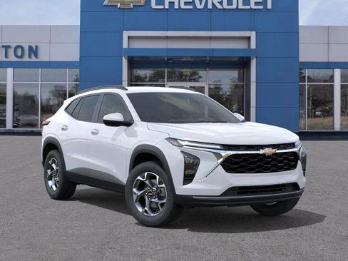 New 2026 Chevrolet Trax LT image 28