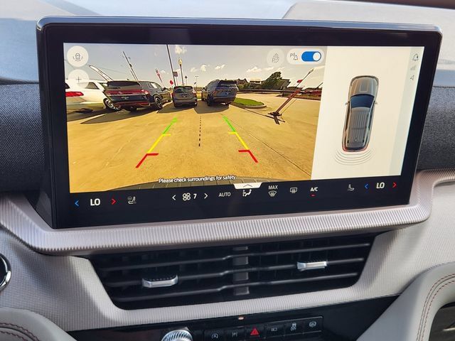 New 2026 Ford Explorer Active w/ Active Comfort Package RWD image 18