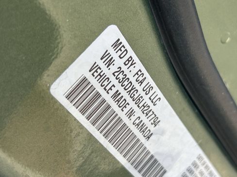 Used 2020 Dodge Charger Scat Pack RWD image 14