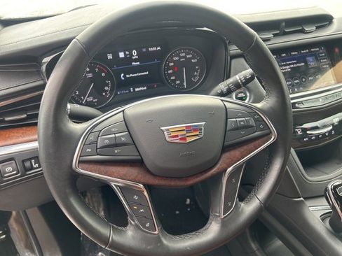 Used 2021 Cadillac XT5 Premium Luxury image 28