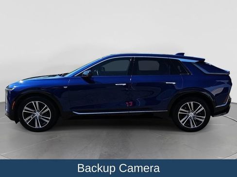 Used 2024 Cadillac Lyriq Luxury RWD image 7