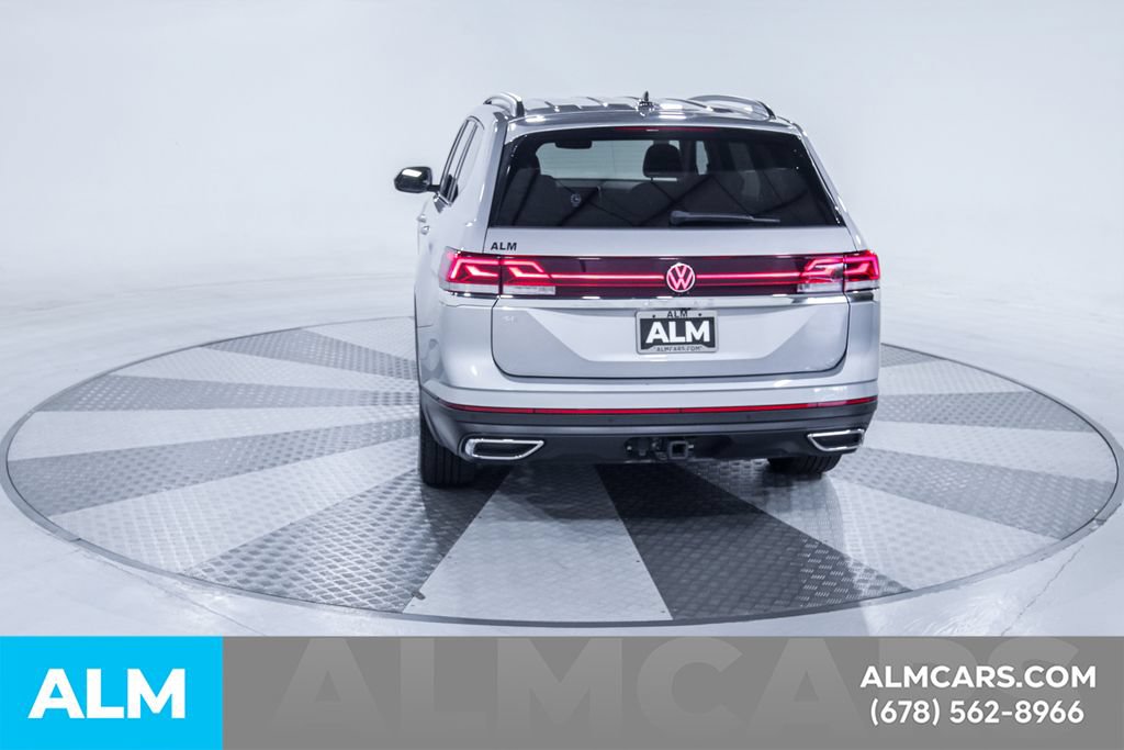 Used 2025 Volkswagen Atlas SE FWD image 8