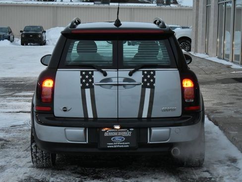 Used 2010 MINI Cooper Clubman Hardtop w/ Premium Pkg image 8