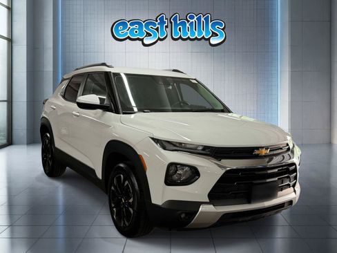 Certified 2023 Chevrolet TrailBlazer LT w/ Convenience Package AWD/4WD image 1