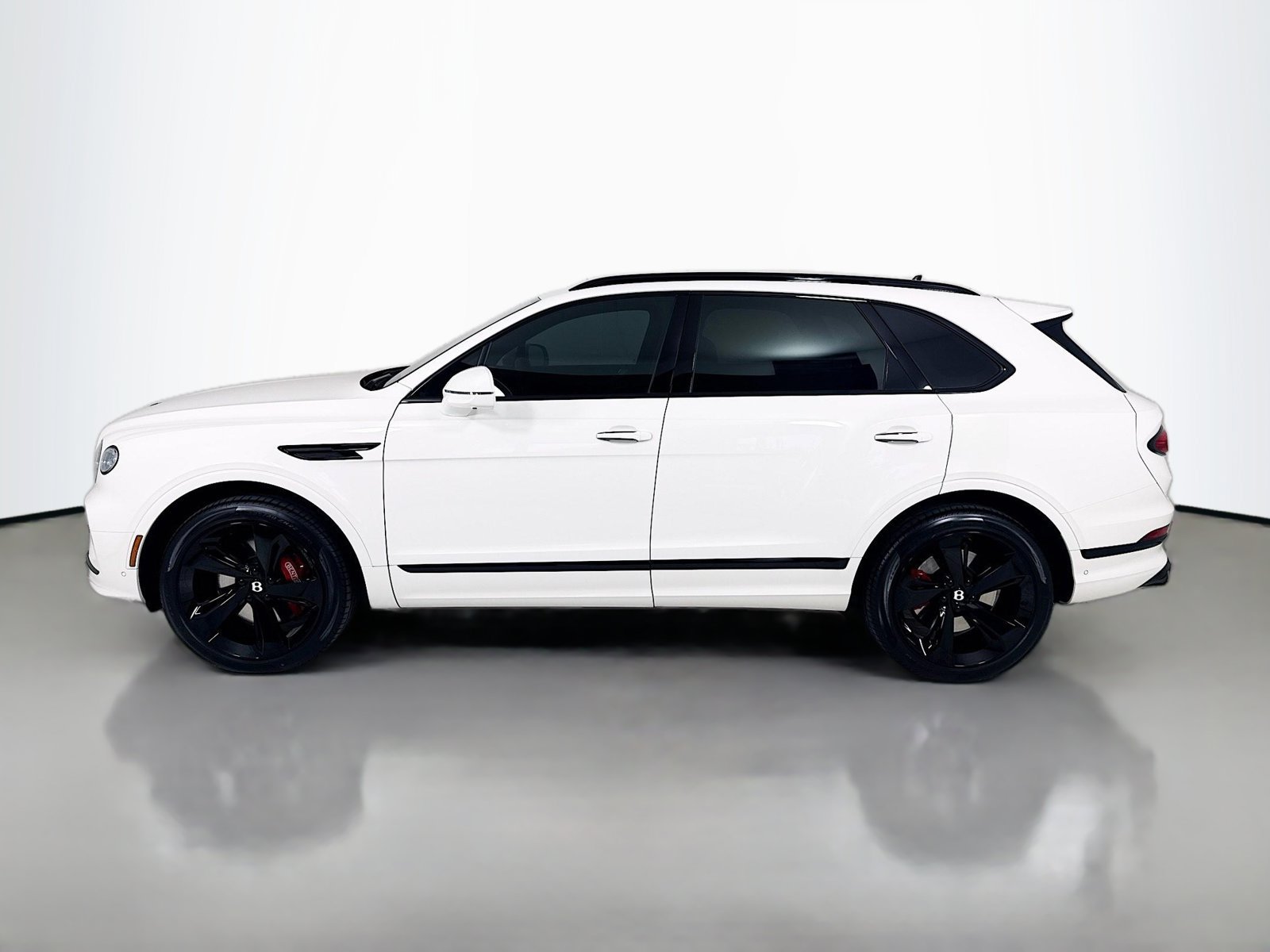 Used 2026 Bentley Bentayga AWD/4WD image 6