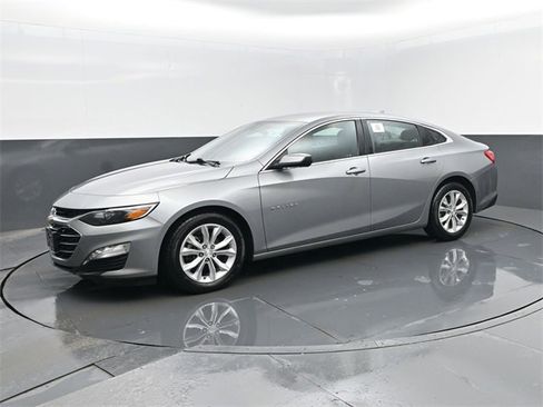 Used 2023 Chevrolet Malibu LT image 1