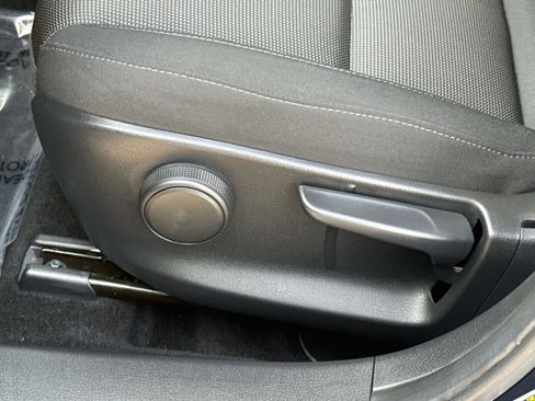 Certified 2025 MAZDA CX-30 AWD 2.5 S image 23