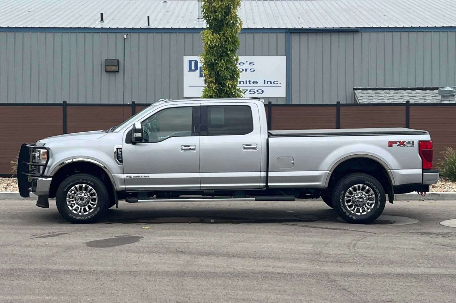Used 2022 Ford F250 Lariat w/ Lariat Ultimate Package AWD/4WD image 10