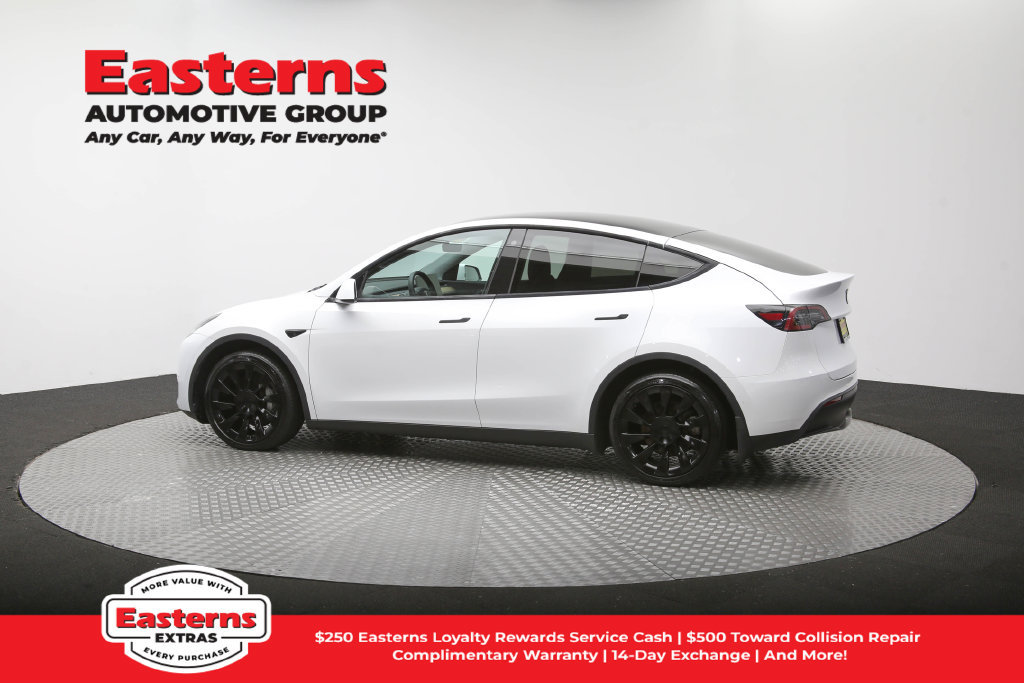 Used 2021 Tesla Model Y Long Range AWD/4WD image 59