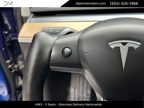 Used 2018 Tesla Model 3 Long Range image 29