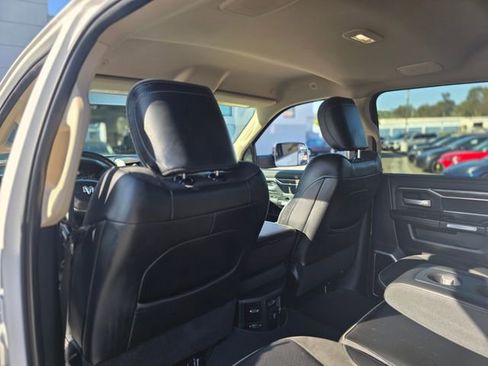 Used 2019 RAM 2500 Laramie AWD/4WD image 17