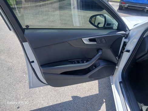 Used 2019 Audi A4 2.0T Premium FWD image 10