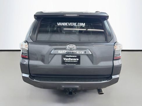 Used 2023 Toyota 4Runner SR5 Premium w/ Moonroof Package RWD image 9