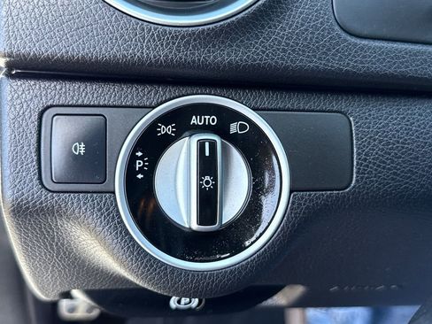 Used 2012 Mercedes-Benz C 250 Sedan image 50