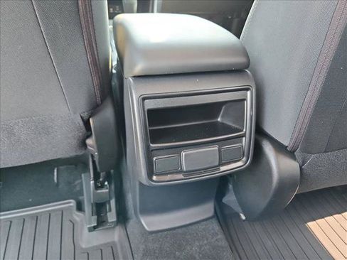 Used 2021 Subaru Forester AWD/4WD image 13