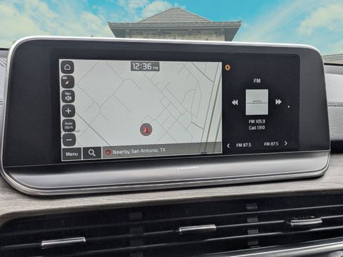 Used 2022 Kia Telluride EX w/ EX Premium Package FWD image 14