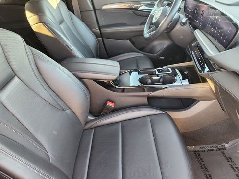 Used 2024 Buick Envision Preferred image 15