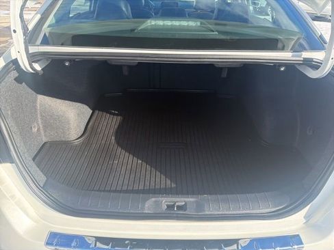 Used 2022 Nissan Altima 2.5 SR image 13