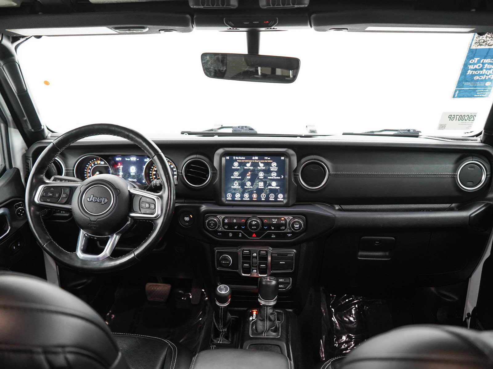Used 2021 Jeep Wrangler Unlimited Sahara w/ Uconnect 4C Nav & Sound Group AWD/4WD image 13