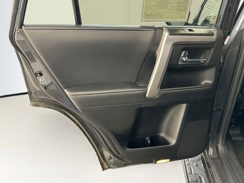 Used 2024 Toyota 4Runner SR5 image 27