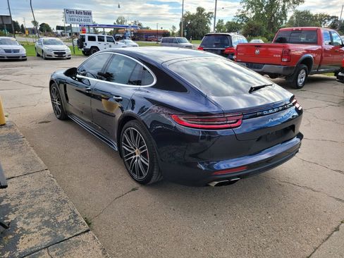 Used 2017 Porsche Panamera Turbo image 11