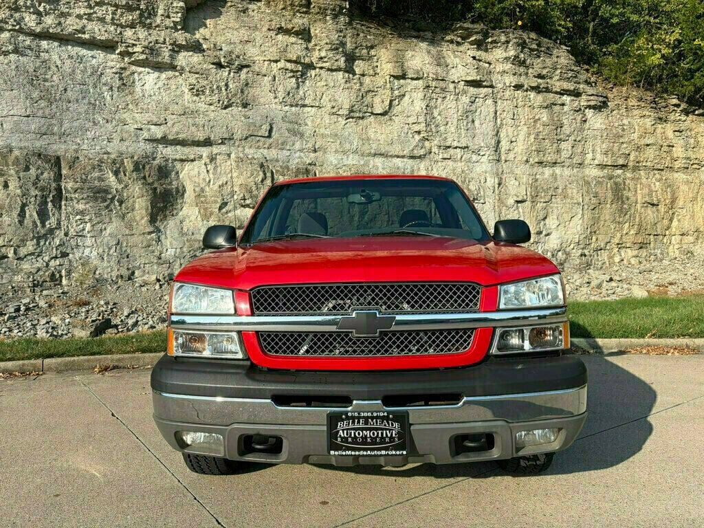 Used 2004 Chevrolet Silverado 1500 4x4 Regular Cab w/ Light Duty Power Package image 4