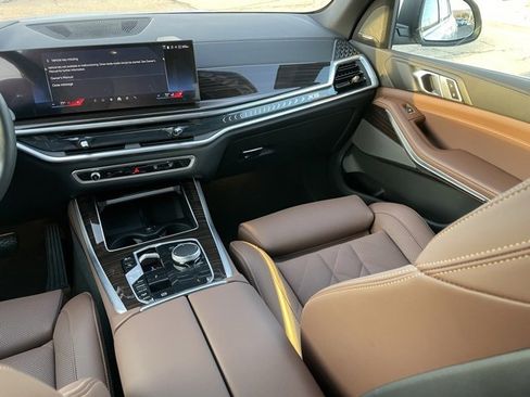 Certified 2026 BMW X5 xDrive40i w/ Premium Package image 10