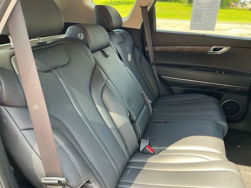 Used 2024 Genesis GV80 2.5T AWD/4WD image 22