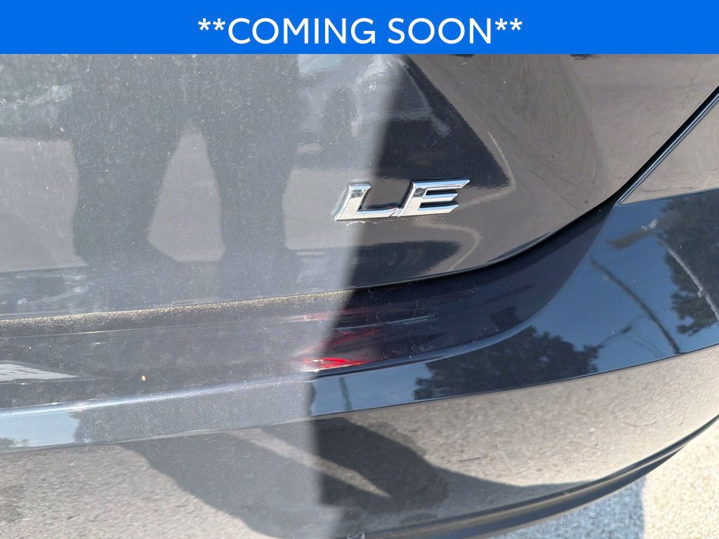 Used 2025 Toyota Camry LE FWD image 18