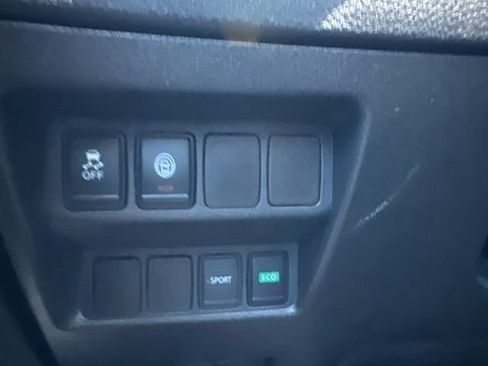 Used 2021 Nissan Rogue Sport S FWD image 37