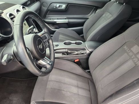 Used 2019 Ford Mustang Coupe w/ Equipment Group 101A RWD image 11