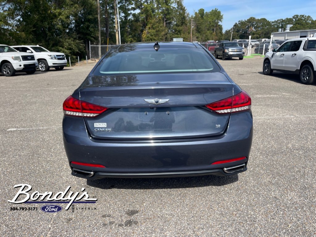 Used 2015 Hyundai Genesis 3.8 w/ Option Group 02 RWD image 13