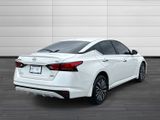 Used 2024 Nissan Altima 2.5 SV image 4